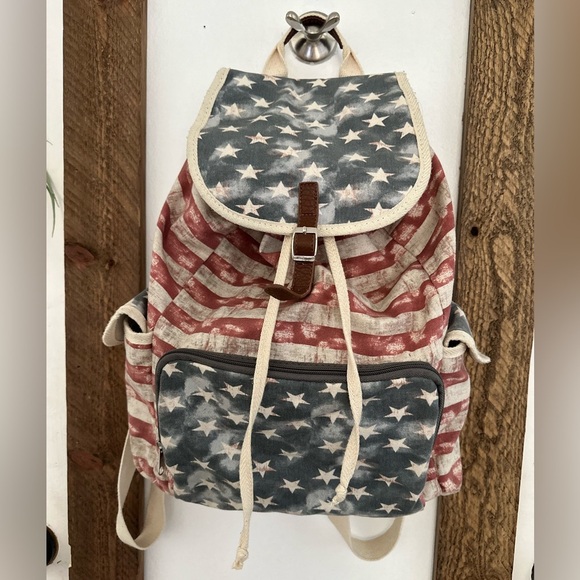 Gorgeous Large Vintage Rustic American Flag Backpack Shoulder Bag New - Picture 5 of 16